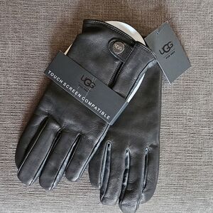 UGG Men's Black Snap Snug Fur Lined touchscreen Leather Gloves Size Medium